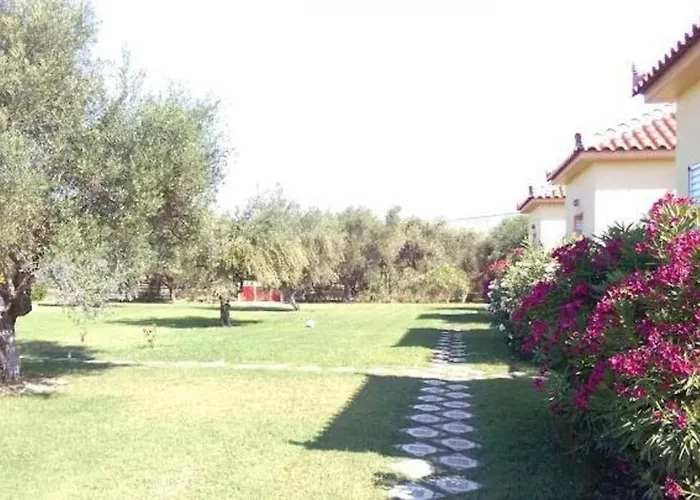 Phyllida - M1 Tatil Evi